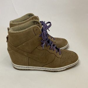 Nike Sky Hi hidden wedge dunks in tan size 9